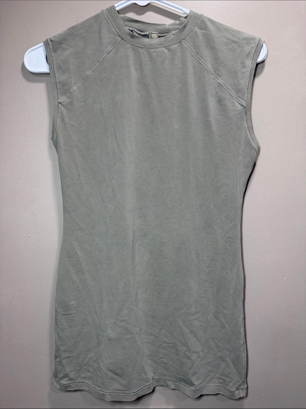 Skims sleeveless top size small